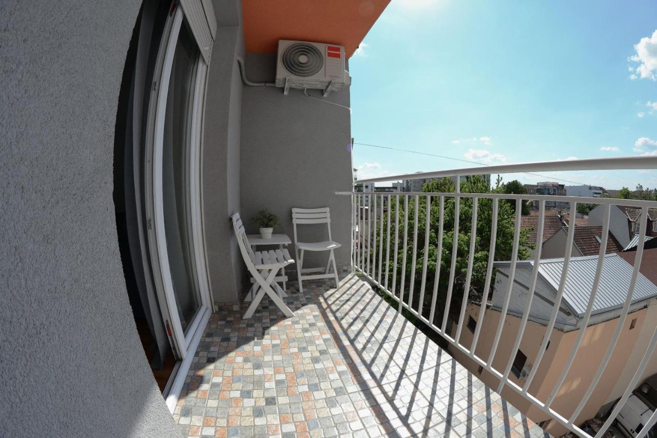 Apartment Dobraya Grey Novi Sad Luaran gambar