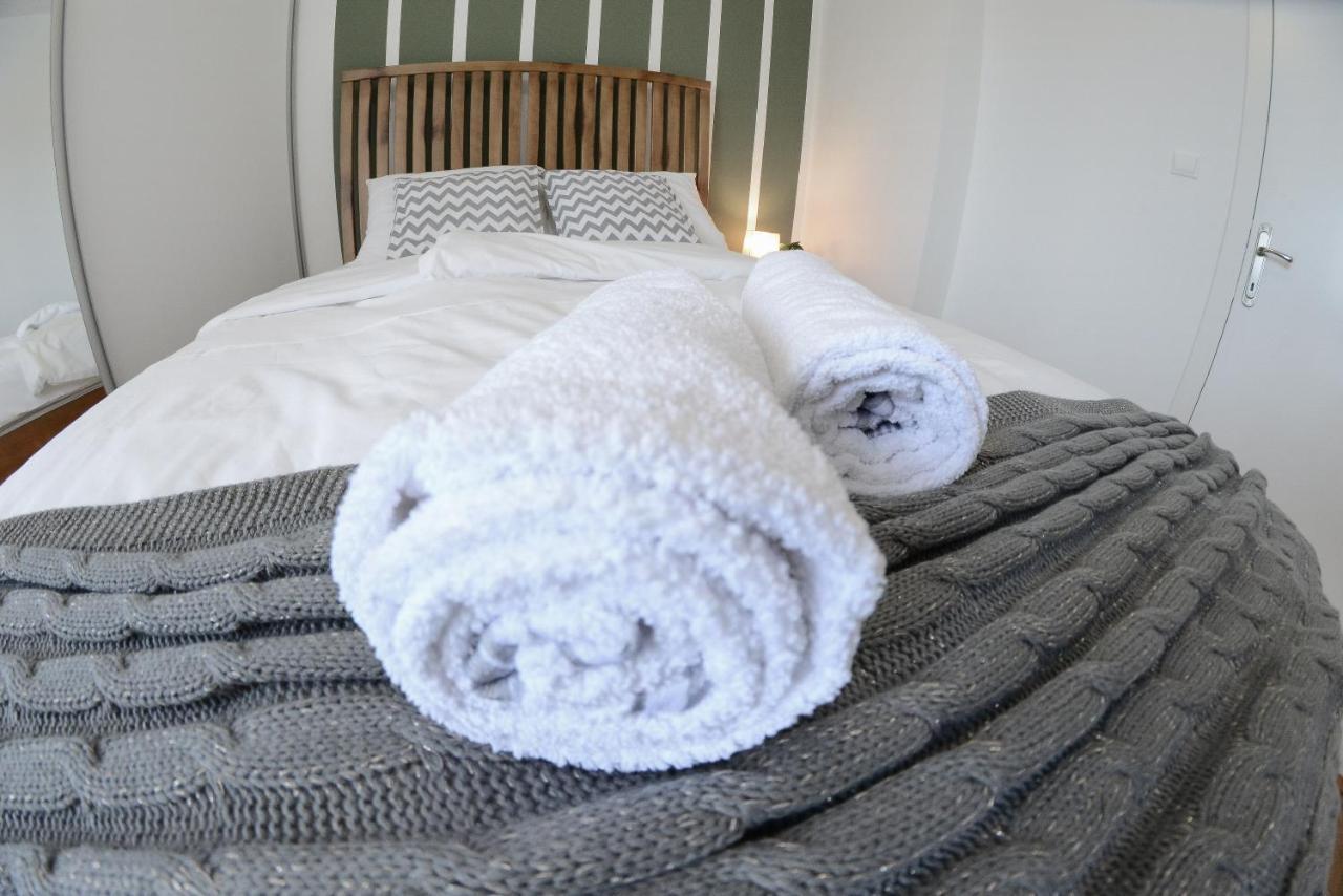 Apartment Dobraya Grey Novi Sad Luaran gambar