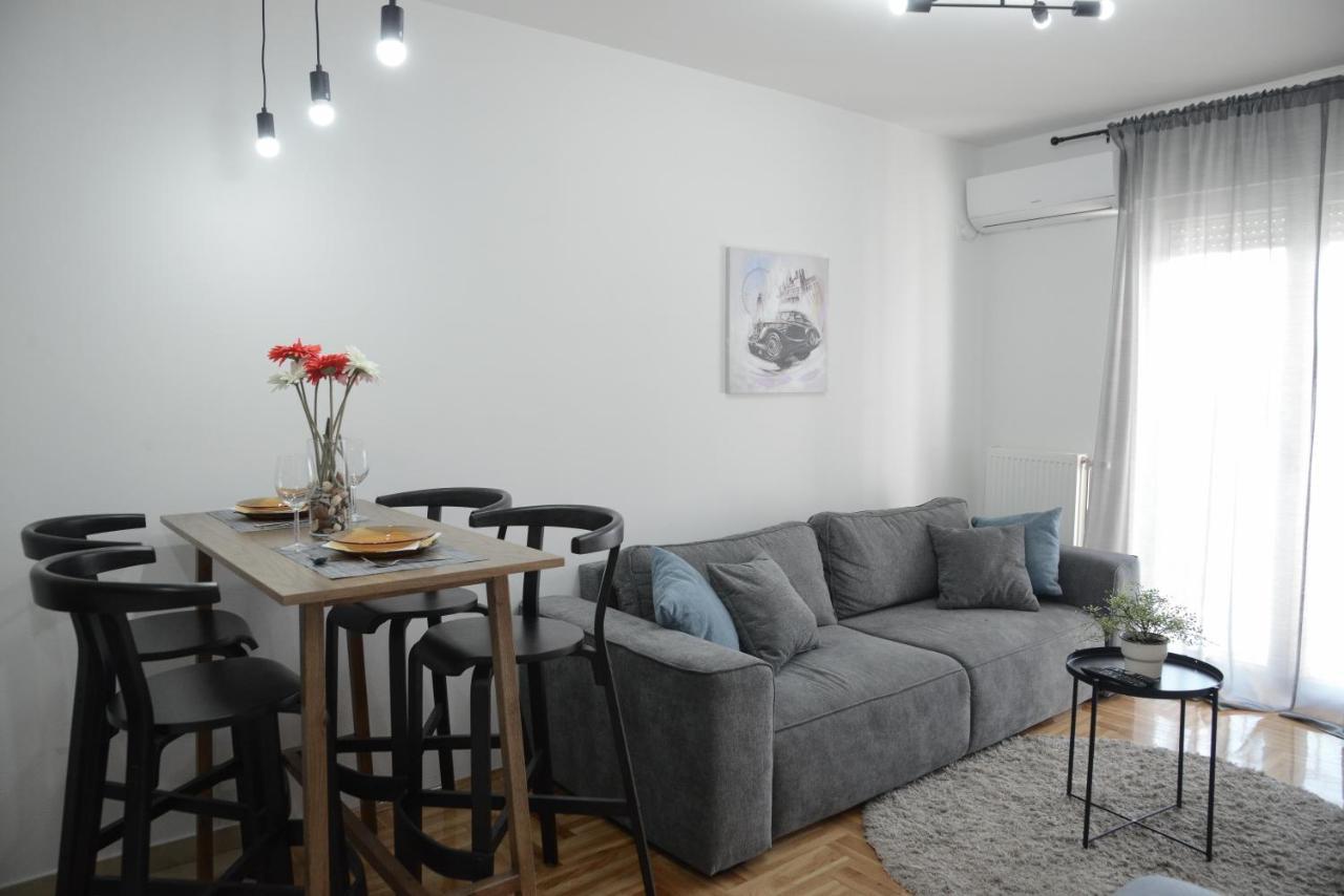 Apartment Dobraya Grey Novi Sad Luaran gambar